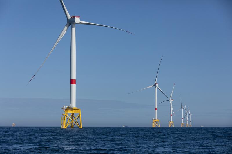 Iberdrola inaugura el parque eólico marino de Saint-Brieuc, su proyecto «más difícil» de ingeniería