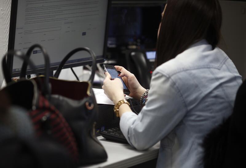 Fedea y BBVA señalan que el crecimiento del empleo se desacelera al 0,3% en el tercer trimestre