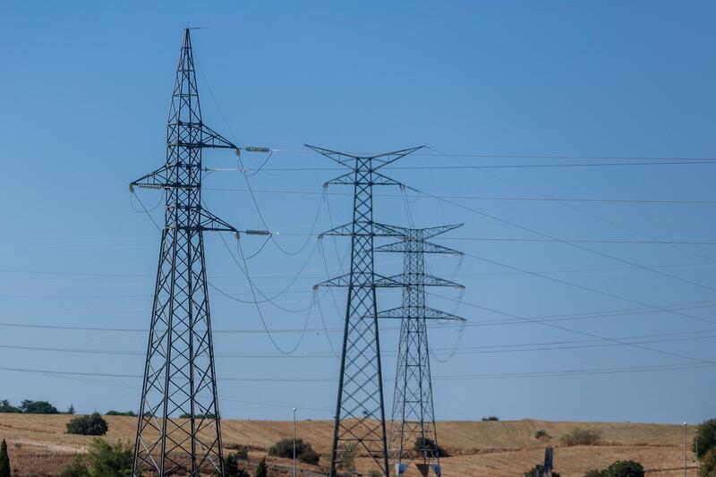 El precio de la luz rompe en septiembre la racha alcista de los últimos meses y baja un 16,5%