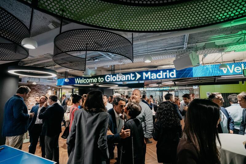 Globant o Equinix: las inversiones en hubs, IA y data center no cesan en España