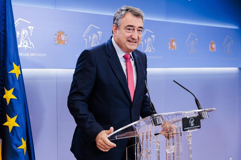 El PNV plantea modificaciones en la senda de déficit y advierte sobre apuros si se vuelve a rechazar