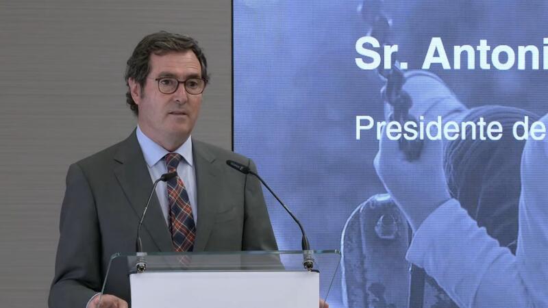 Garamendi promueve un turismo de calidad en contraposición al turismo masivo, subrayando que es un tesoro que debemos cuidar