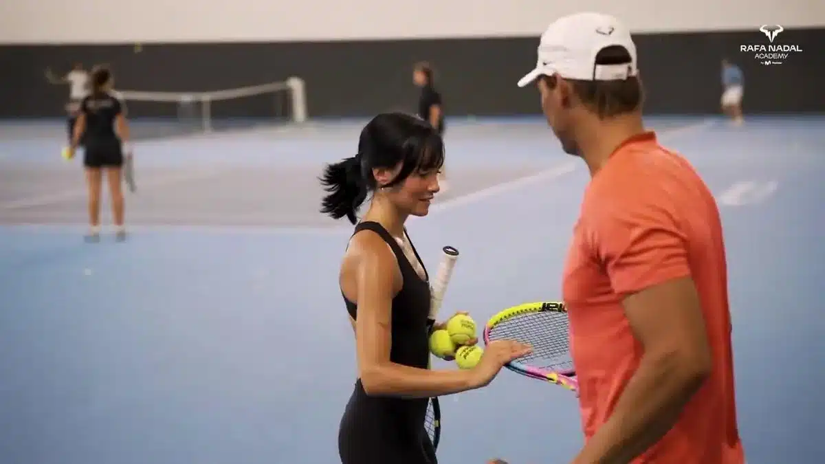 Aitana y Sebastián Yatra se apuntan a la academia de tenis de Rafa Nadal 2 Merca2.es Aitana Nadal