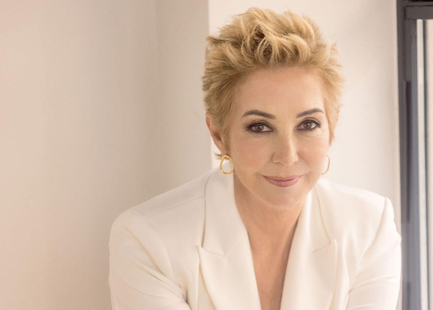 No solo Ana Rosa Quintana: así es como Telecinco quiere recuperar la audiencia de las mañanas