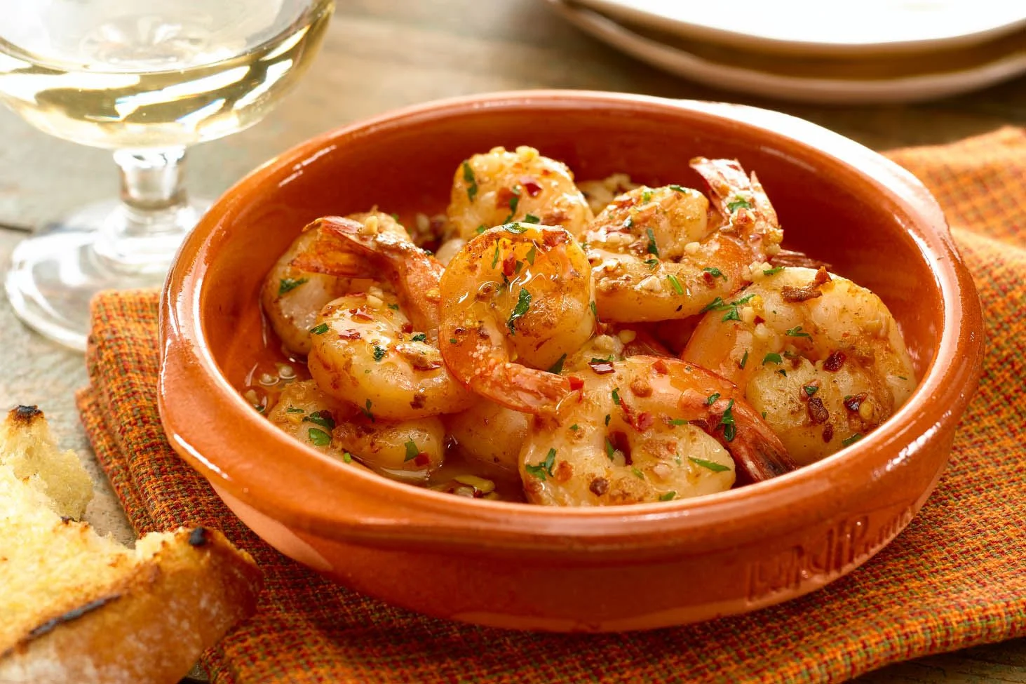 Camarones al ajillo al estilo español: cómo conseguir el auténtico sabor mediterráneo