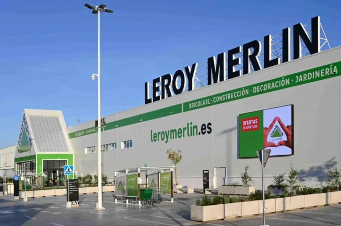 Ahorra mucho dinero colocando estas placas solares de Leroy Merlin, muy fáciles de instalar 16 Merca2.es Leroy Merlin