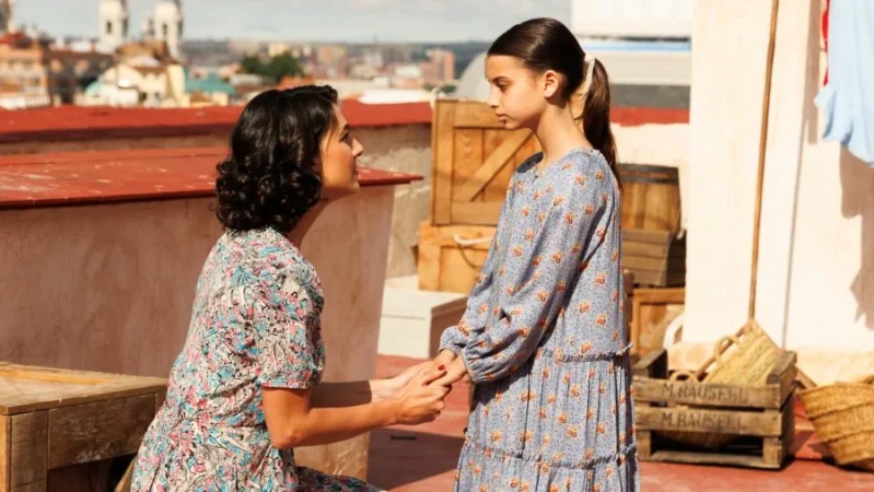 La Moderna Carla y Clarita Merca2.es