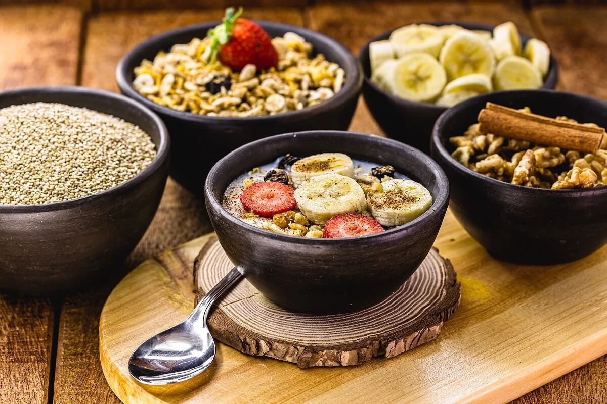 Quinoa con arándanos: un desayuno completo, saludable y más bueno de lo que piensas