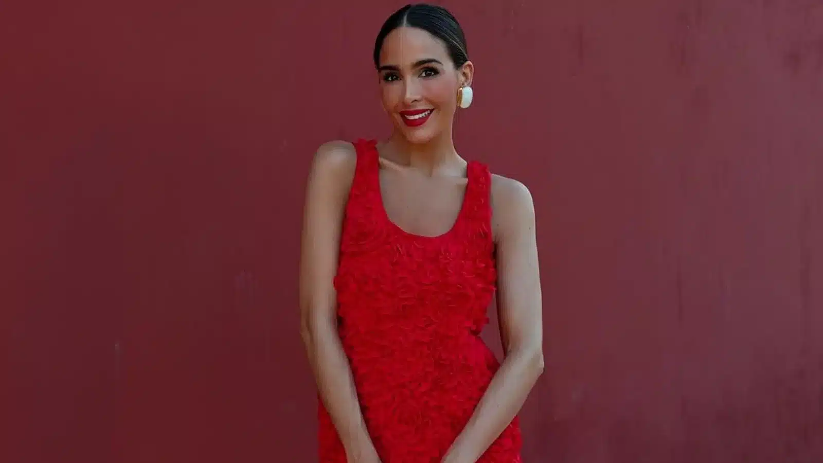 Rocío Osorno deslumbra en la Feria de Málaga con el mono de Zara más español 1 Merca2.es Rocio Osorno Zara Merca2.es