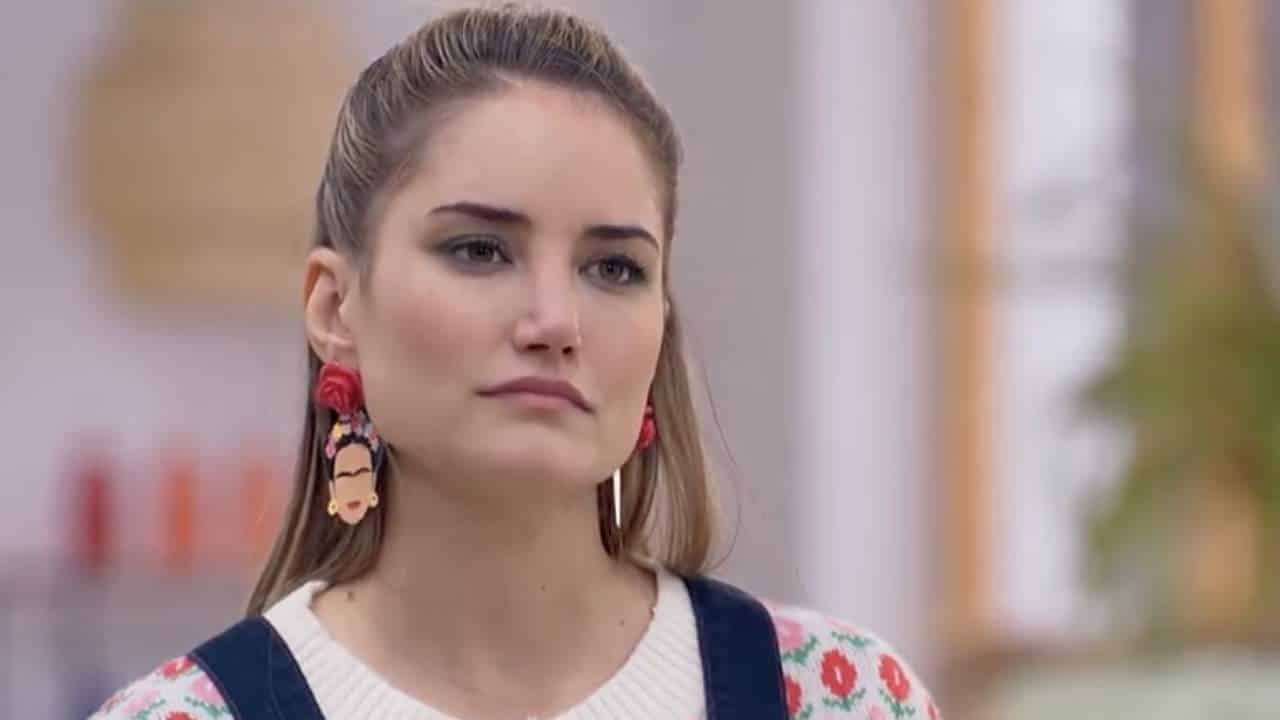 Así huye Alba Carrillo de sus polémicas televisivas 1 Merca2.es alba carillo 1 Merca2.es