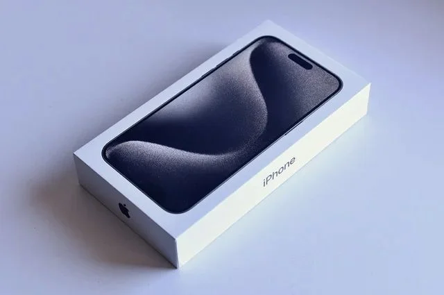 El mítico objeto que no vendrá incluido en la caja del iPhone 16 de Apple
