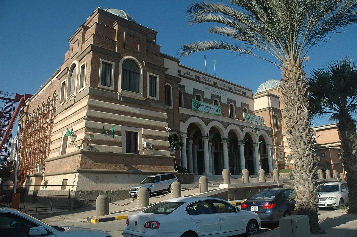 El Banco Central de Libia se estabiliza después de la crisis por la sucesión en su dirección