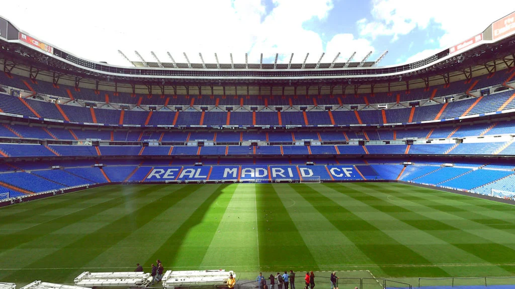 La nueva tecnología que usa el Real Madrid para el Santiago Bernabéu te afecta a ti