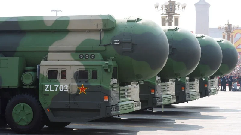 China se niega a dejar de utilizar la inteligencia artificial en el control de armas nucleares 4 Merca2.es China IA