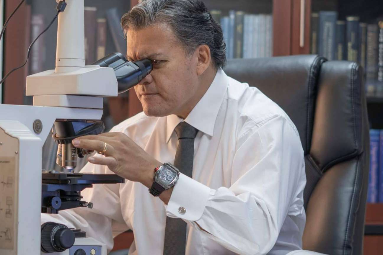 Dr. Ramón Gutiérrez; La inmunoterapia DEX en el tratamiento avanzado del cáncer