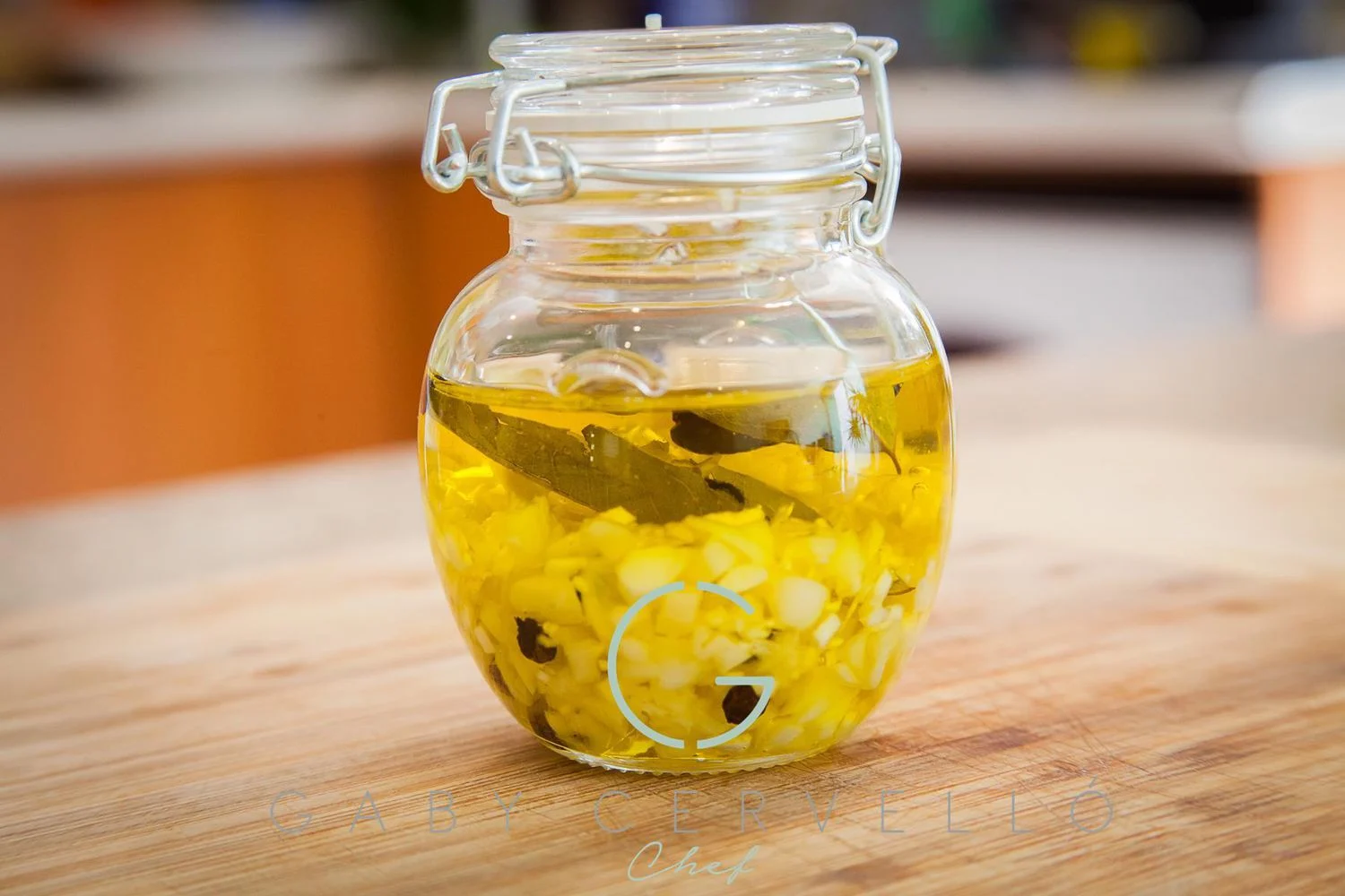 El truco viral detrás de la conserva quema grasa favorita de todos: un ingrediente que sorprende 1 Merca2.es Conserva de ajo: un manjar saludable