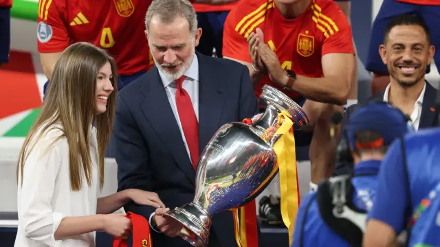 Duras críticas a la Casa Real: Felipe VI se va a Berlín y nadie se acuerda de la gran final de Wimbledon
