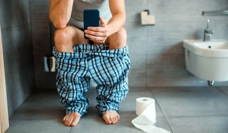 Si pasas más de 7 minutos en el baño, esta información te va a alarmar