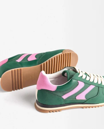 Parfois apuesta por el calzado deportivo con esta mezcla de zapatillas entre Nike y Adidas a un precio increíble 2 Merca2.es www 5608348450898 04 Merca2.es