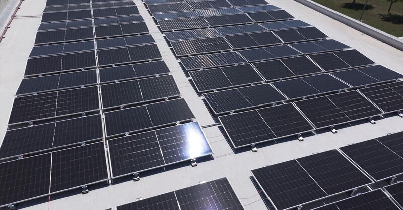 Ekhi adquiere dos plantas solares en Zaragoza con 44,21 MW: su mayor compra en España a Enerland