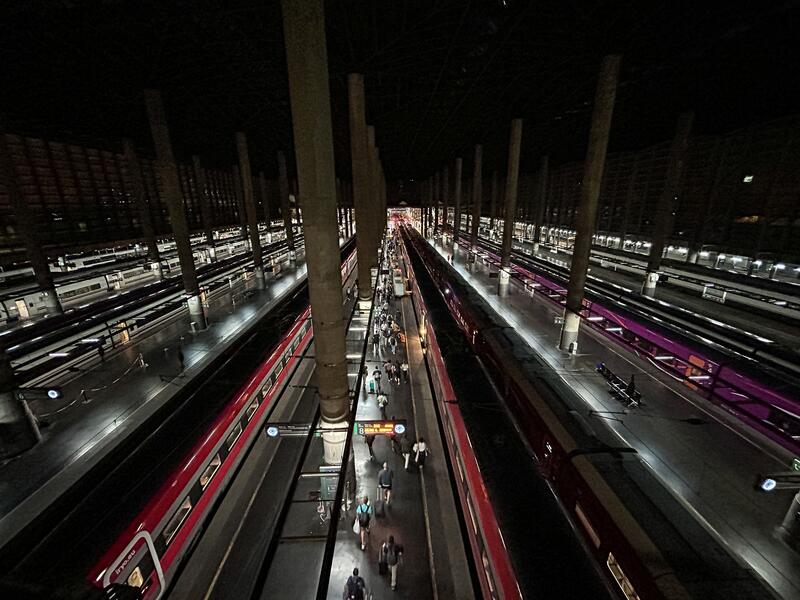 Comienza a restablecerse la circulación de trenes en la estación de Atocha