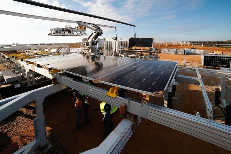 EDP prosigue con la construcción del primer parque fotovoltaico automatizado de Europa en Valladolid