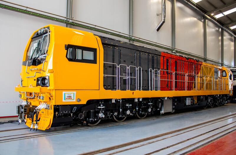 El ICO incrementa a 150 millones su línea de avales para Stadler Valencia y potencia su actividad internacional