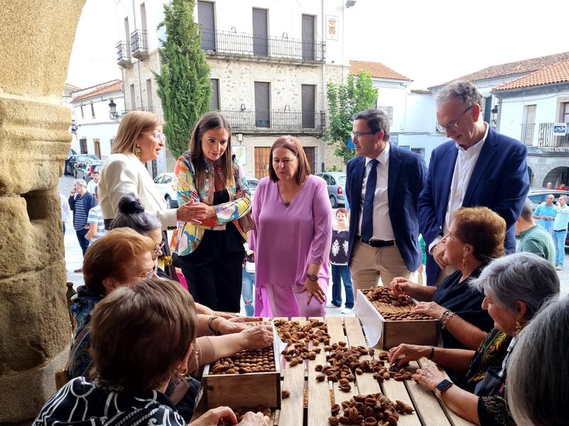 La secretaria de Estado de Agricultura, Begoña García: «Impulsar la vitalidad en los pueblos, una prioridad del Gobierno»