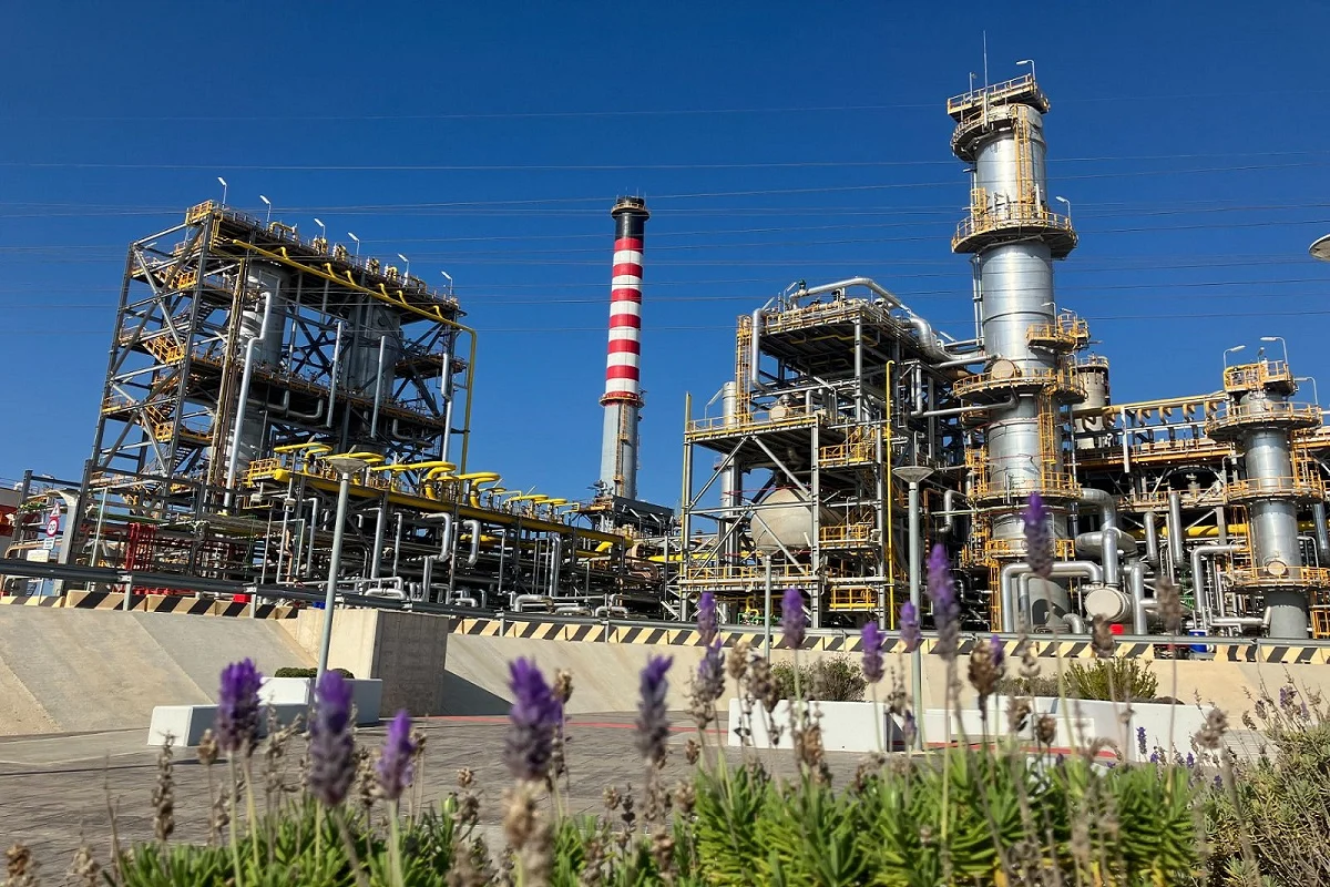 Cepsa Química lanza NextLab-R Low Carbon, el primer LAB con huella de carbono negativa, desde el origen de la materia prima hasta su producción