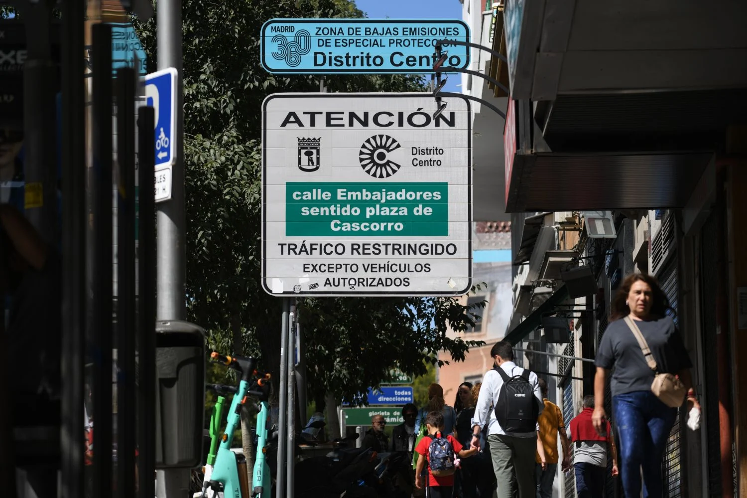 El ataque judicial de Vox a las ZBE subirá el precio del Taxi y los VTC