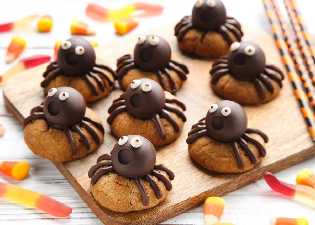 Triunfa este Halloween con estas galletas cookies de arañas muy sencillas de hacer