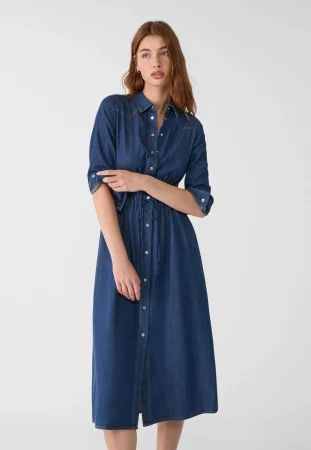 Estos vestidos de otoño de Stradivarius te hacen lucir como una parisina por la ciudad 67 Merca2.es Vestido camisero midi denim