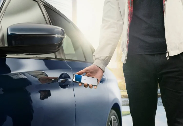 Te explicamos cómo puedes abrir tu coche desde un móvil Android o iPhone