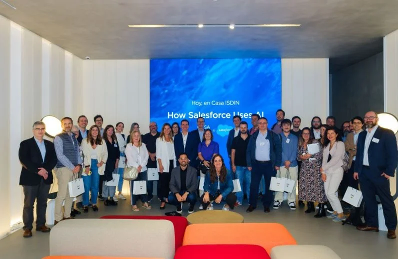 La CASA ISDIN acoge la presentación de Agentforce, la plataforma de agentes autónomos de IA de Salesforce