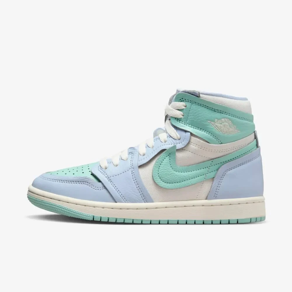 Coquette Nike