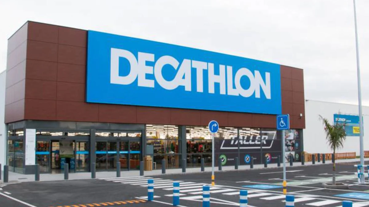 Decathlon tiene la solución para hacer ejercicio sin pasar frío, una sudadera de forro polar a este gran precio