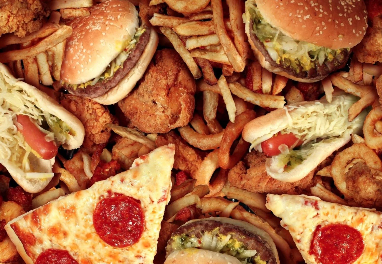 OMS alerta sobre 3 alimentos que deberías eliminar de la dieta de tus hijos ya mismo