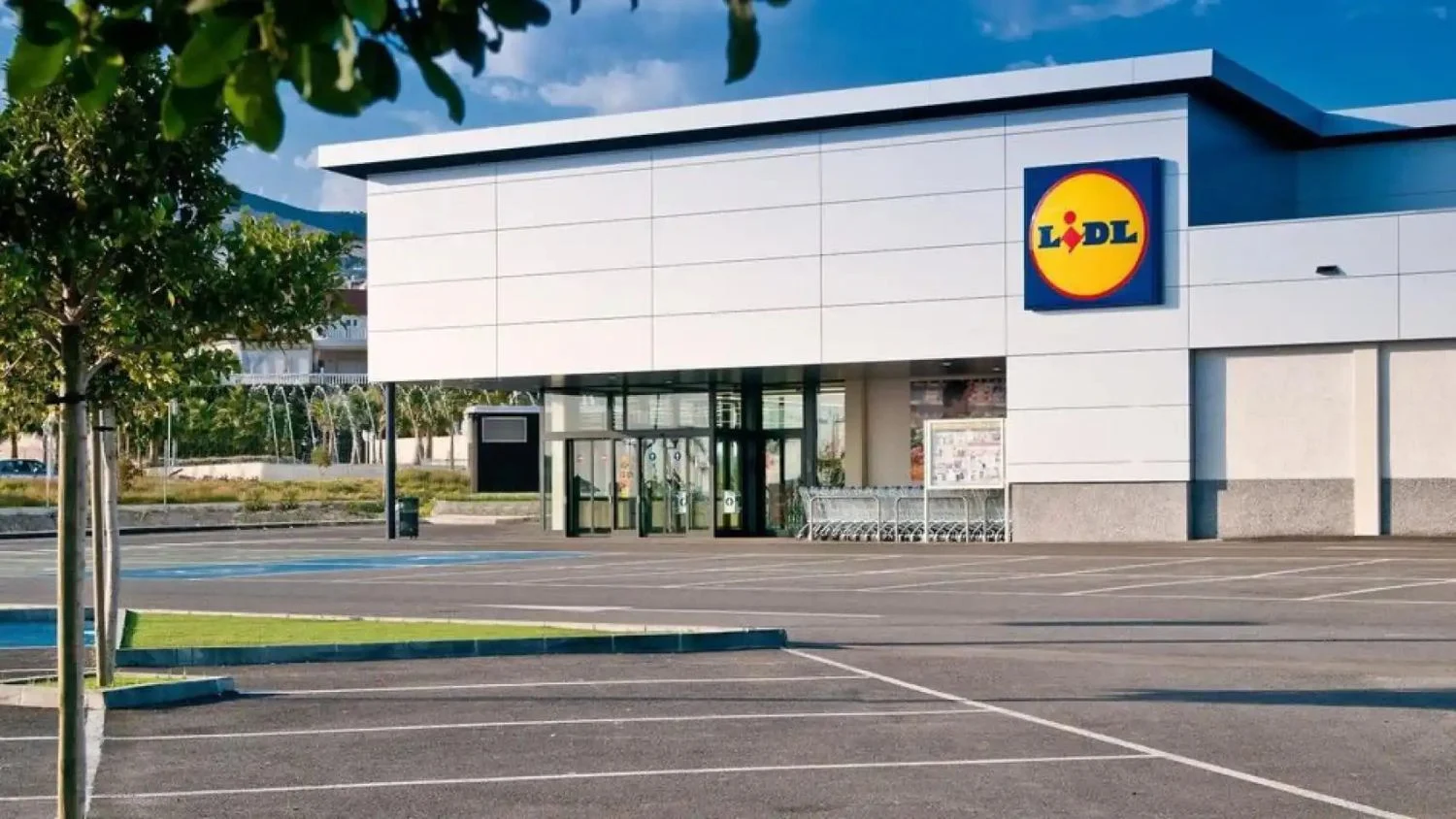 Conviértete en barista de primera con esta súper cafetera que vende Lidl con un descuento de 200 euros