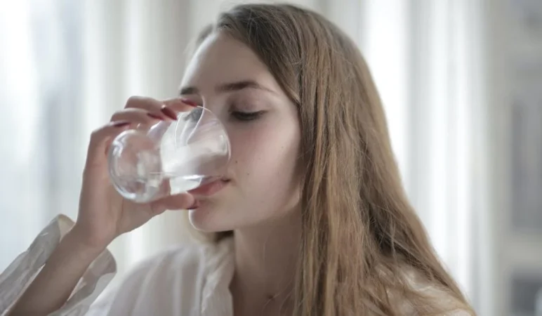 Hemos seguido mal el consejo de los 8 vasos de agua diarios