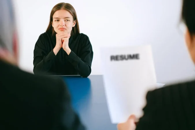 La frase que no hay que decir para obtener un empleo según la IA 
