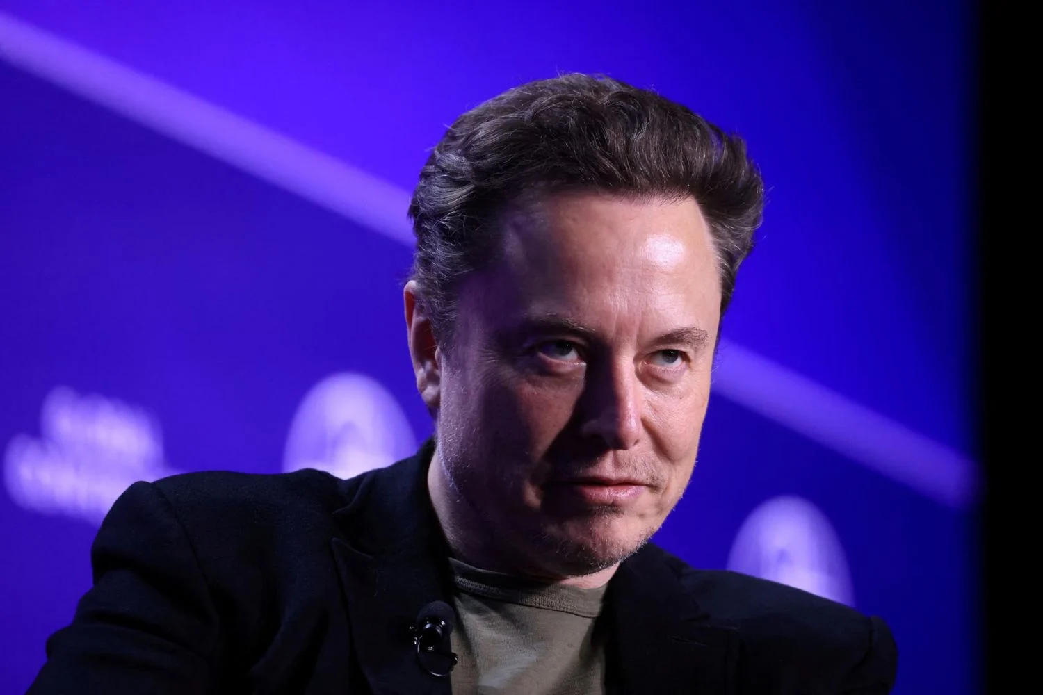 Aquí vamos de nuevo: Elon Musk hace arder X (Twitter) tras este polémico cambio