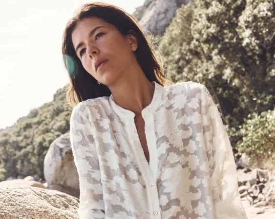 Blusas que no puedes dejar pasar esta primavera