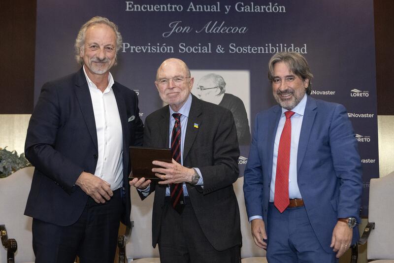 El economista Nicholas Barr, premio Jon Aldecoa por sus estudios sobre la sostenibilidad de las pensiones
