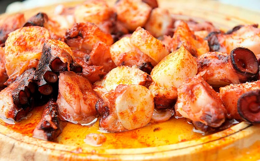 Cómo preparar el auténtico pulpo a la gallega paso a paso