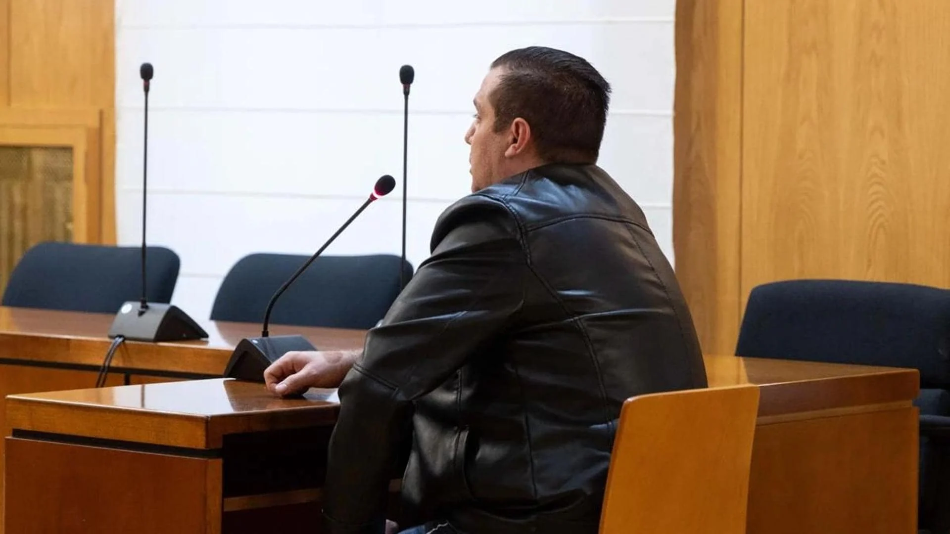 Un fontanero le quita 80.000 euros a una mujer por arreglarle un termo y esto es lo que le ocurre