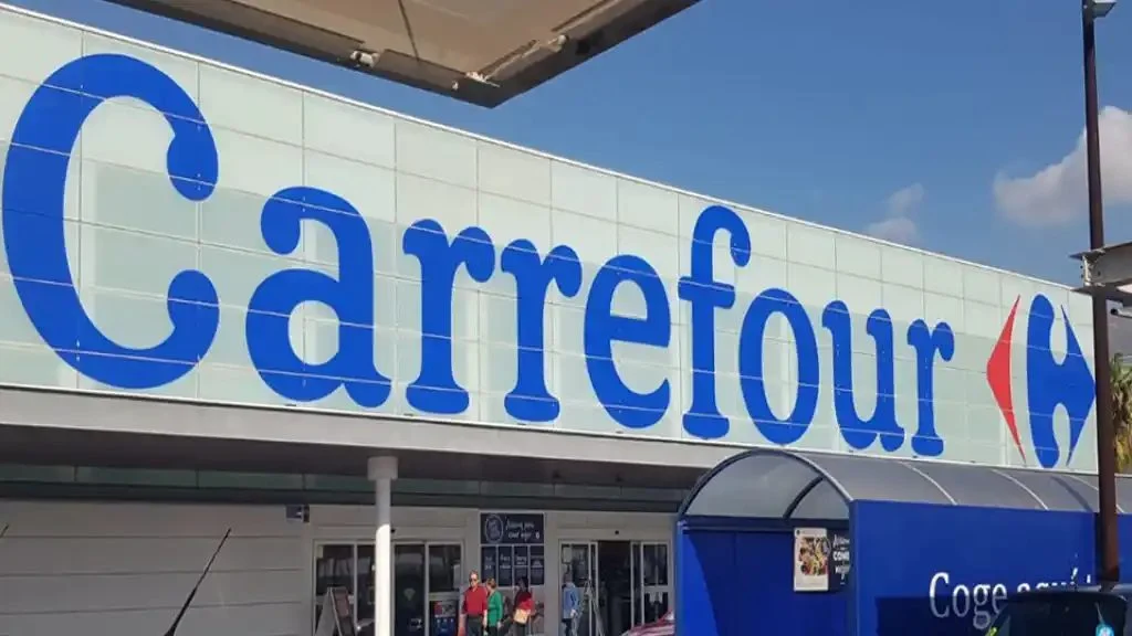 Carrefour hace magia con la solución para dejar los cristales relucientes sin esfuerzo