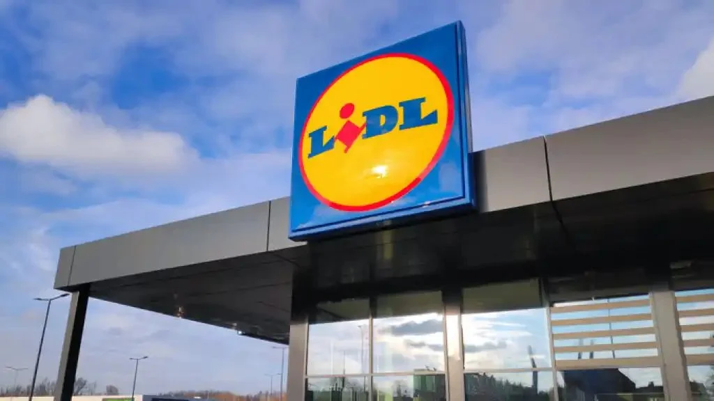Colas infinitas en Lidl por este producto de limpieza que no puede faltar en casa