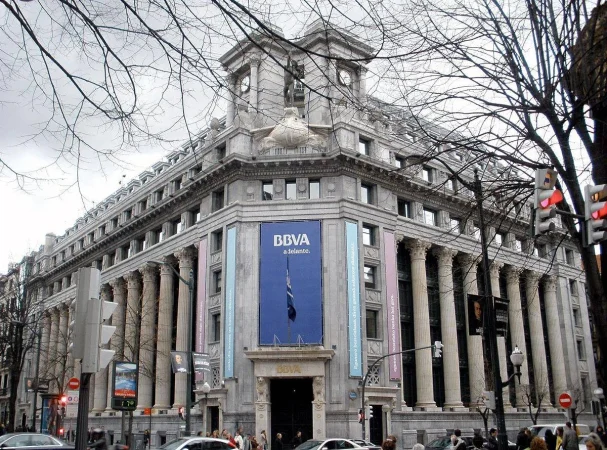 Los dos únicos bancos donde se puede cobrar la Lotería 