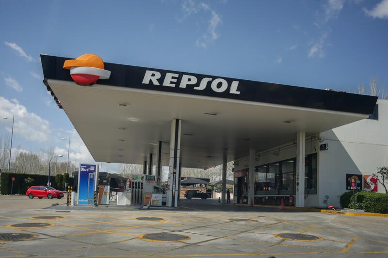 Repsol recibe 4.779 millones de fondos europeos gestionados por un organismo de Transición Ecológica