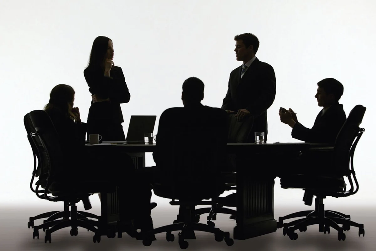 Reorganización de Empresas: Estrategias y Momentos Clave para el Cambio